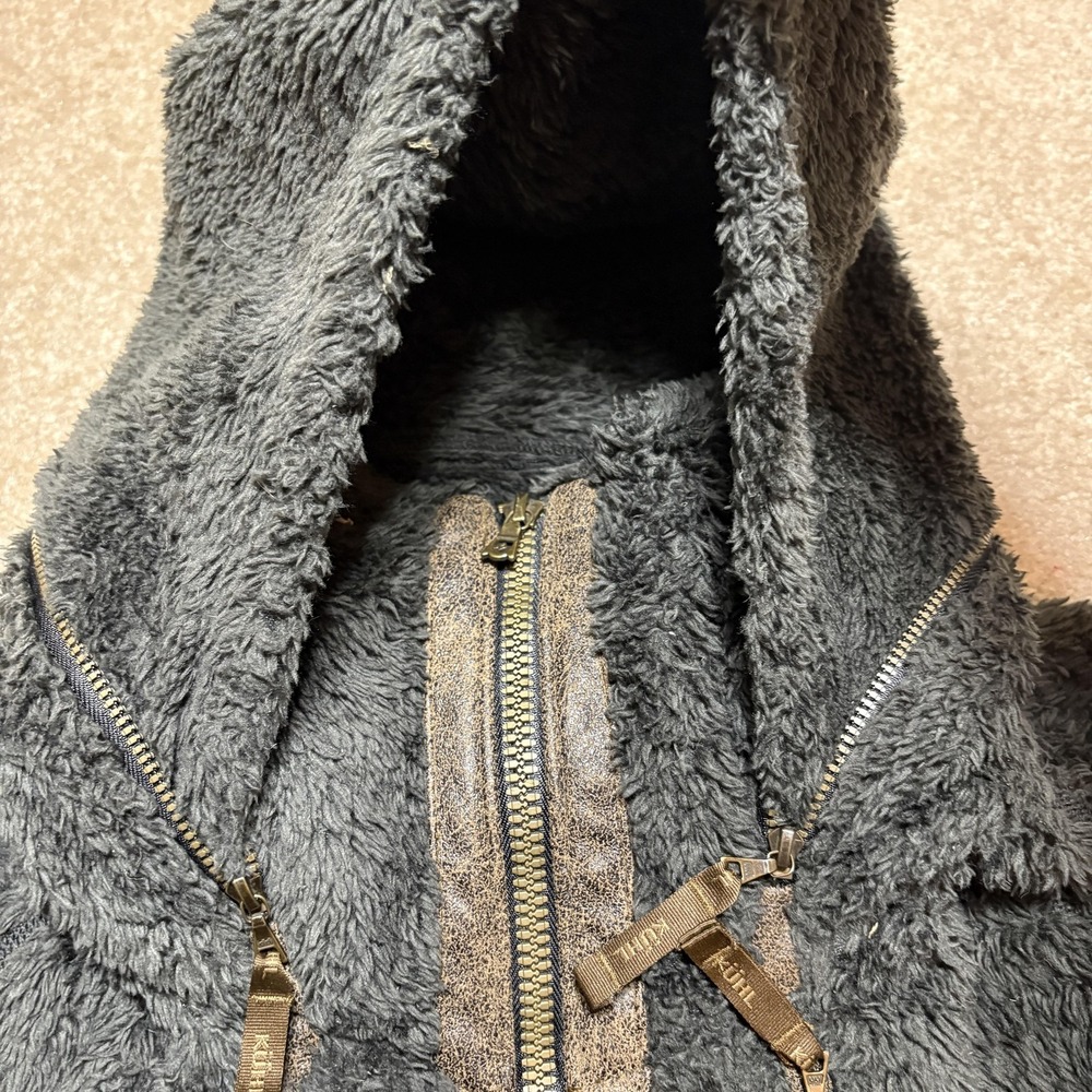 KUHL Flight Jacket Womens Medium Gray Sherpa Fleece Hooded Full Zip Pockets - Picture 5 of 15